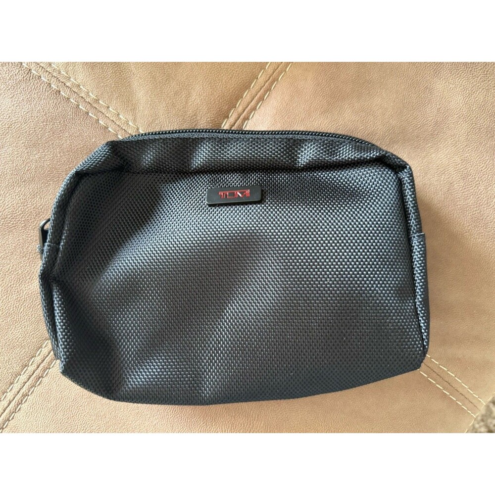 Tumi Delta Accessory Pouch Bag Zip  Toiletry Travel Bag